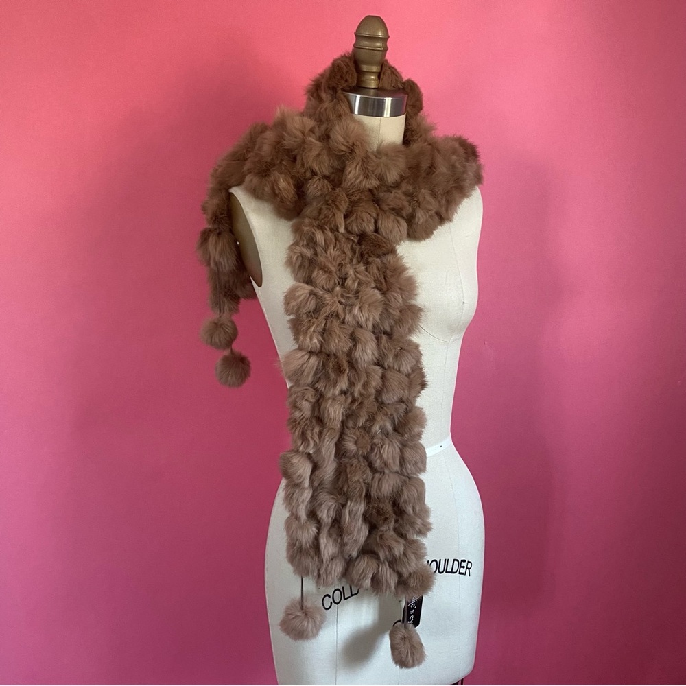 *NWT* Vintage 90s Y2K Real Fur PomPom Statement Glam Old Money Lux Bobble Scarf